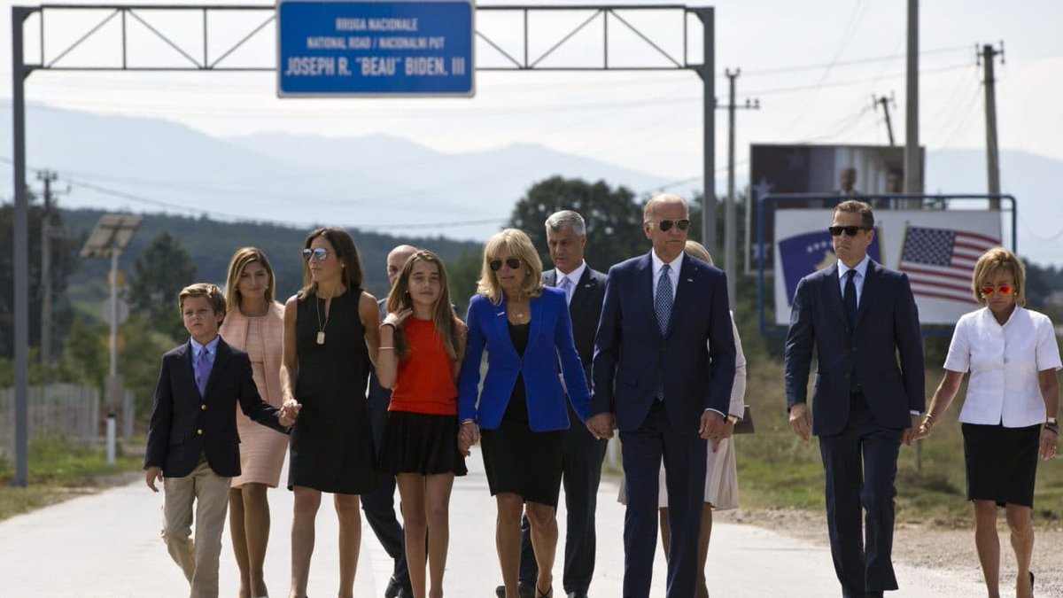  Autre diaspora au coeur des débats cette année: la diaspora albano-kosovare dont le vote pourrait s'avérer essentiel pour remporter le Michigan. Trump s'est essayé à un "accord" serbo-kosovar tandis que Biden a tenté de communiquer sur son soutien historique (1990s).