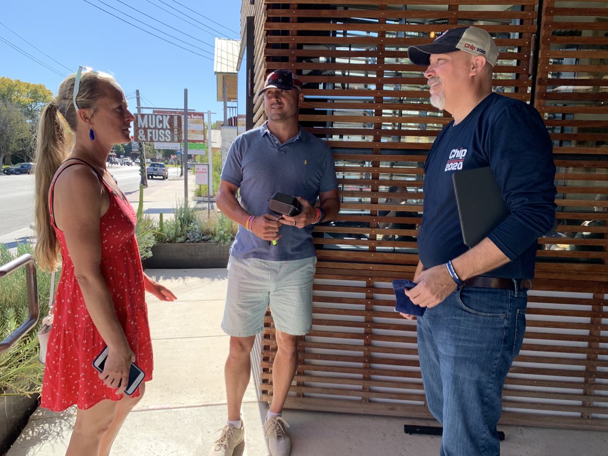 chiproytx's tweet photo. Stopped to get a bite to eat in New Braunfels &amp; supporters wanted to talk about not just the election but actually how we can together #StandUpForAmerica.  #Tx21 https://t.co/5cmrYIkkSN