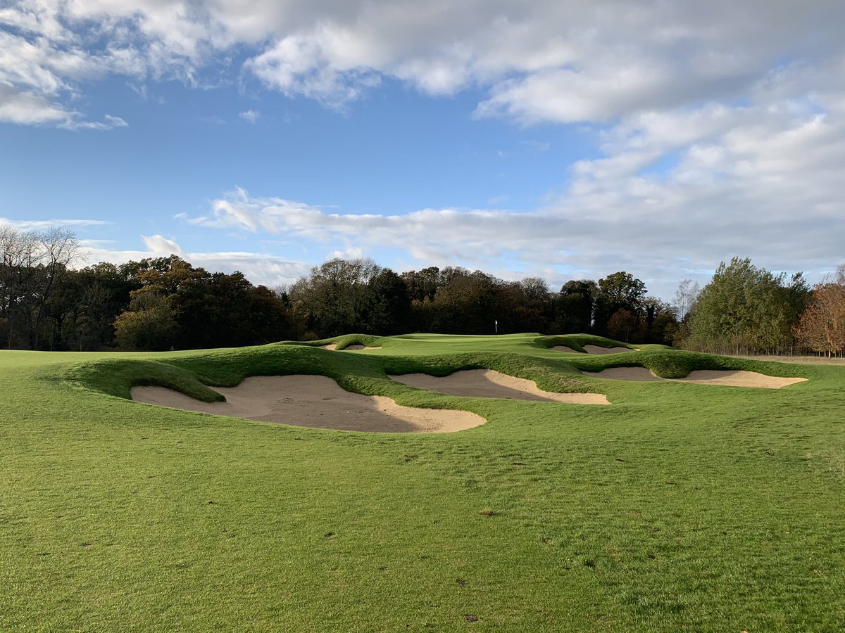 JamesBledge's tweet photo. Every now and then you stumble across a place that is really special. @Royal_Norwich ticks all the boxes but most of all has a Maintenance facility that is ridiculously impressive.A clubhouse with its own brewery too!Thanks Peter Todd, @DPLagronomy and @danny_chapman for the tour https://t.co/OYCH88X0ud