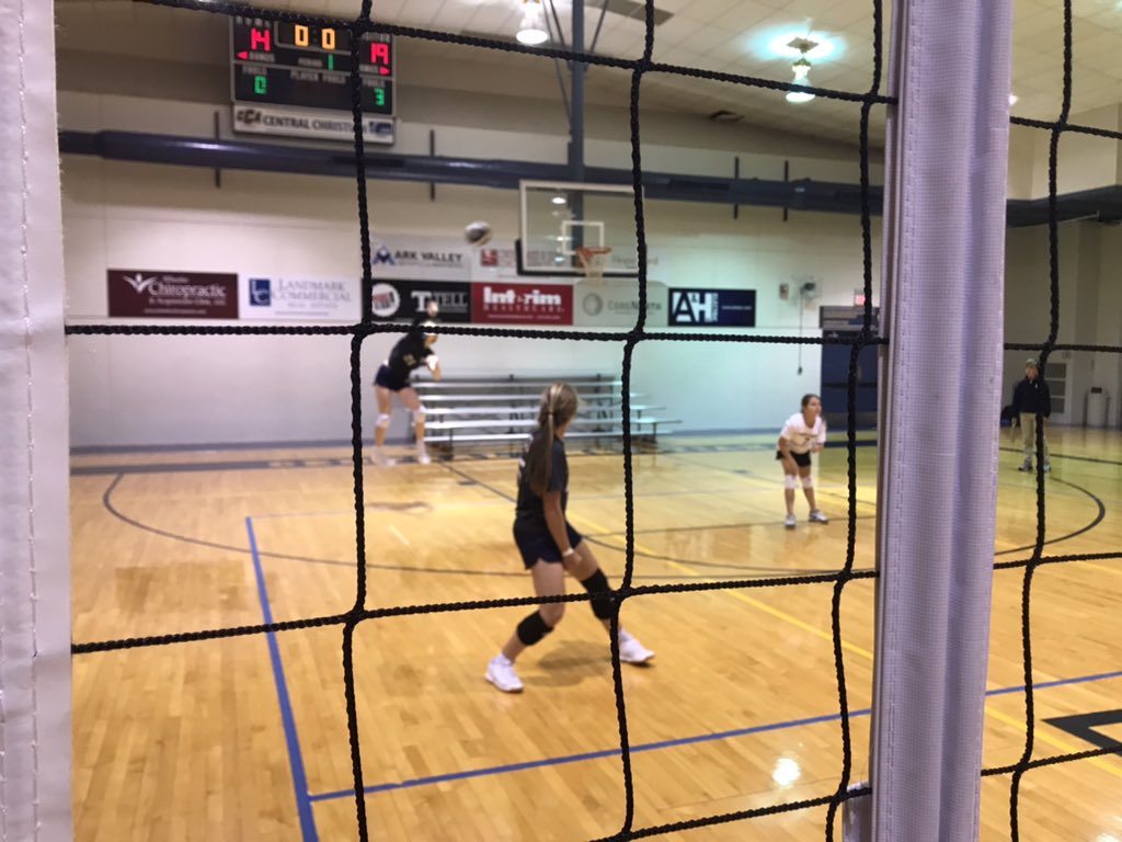 CCALIONS's tweet photo. Faculty VS Students annual 🏐 match, 1 win for Fac, 1 win for Stu; lots of fun 4 all!!! https://t.co/bERTKLld8x