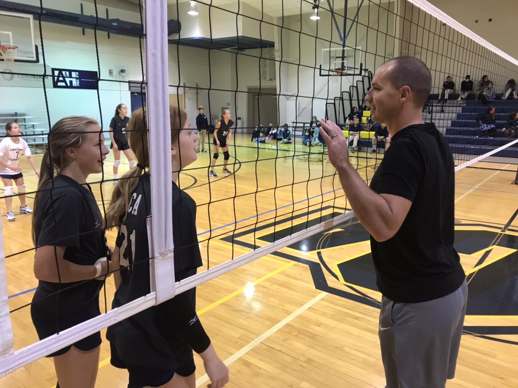 CCALIONS's tweet photo. Faculty VS Students annual 🏐 match, 1 win for Fac, 1 win for Stu; lots of fun 4 all!!! https://t.co/bERTKLld8x