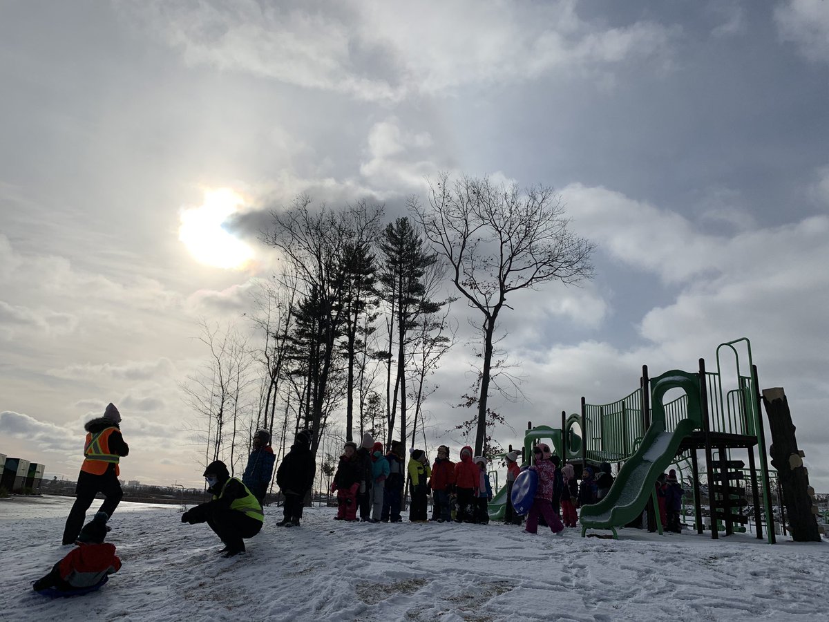 birch_kinders's tweet photo. There sure was enough snow for tobogganing! Thank you M Couch and Ms L! 🛷 ❄️ @kinderpines @MsRyan6 @MsEmilyOCSB #MapleKinders https://t.co/tfIPg9eDEm
