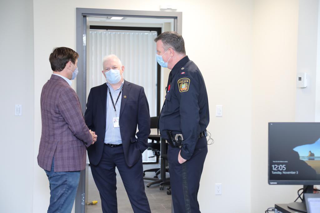 Stay tuned #Brampton. We are almost ready to open our downtown <a href="/PeelPolice/">Peel Regional Police</a> substation. Thanks to <a href="/ChiefNish/">Chief Nishan Duraiappah</a> for making this happen!