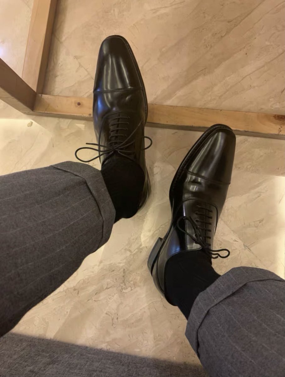sx84604818's tweet photo. 👞鞋襪愛好者🧦
#gaysock #gaysox  #gayshoes #鞋襪愛好者 https://t.co/pTnVamHQS3