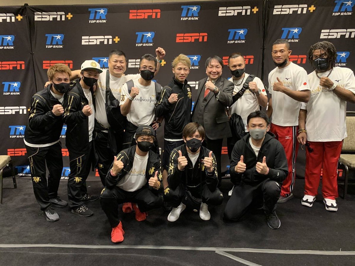 andy_h888's tweet photo. アメリカに到着して日本に帰るまでを振り返ってみて本当に素晴らしいチームワークだったなって!
親父も誕生日だったから本当によかった🙏🏽

#boxing
#lasvegas
#theblade
#toprankBoxing
#teamoohashi
#平岡アンディ
# https://t.co/mz6S8y4M5W