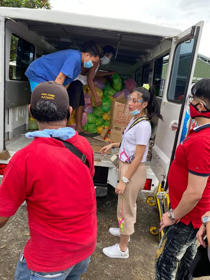 Stephan91761527's tweet photo. AYAN UNG DAHILAN KUNG BAKIT KO SILA IDOLO🥺💛
@ZeinabHarake11 
@lantisespiritu 
@AwraBriguelaaa 
@ranabelz https://t.co/QsrQ8t1hKN