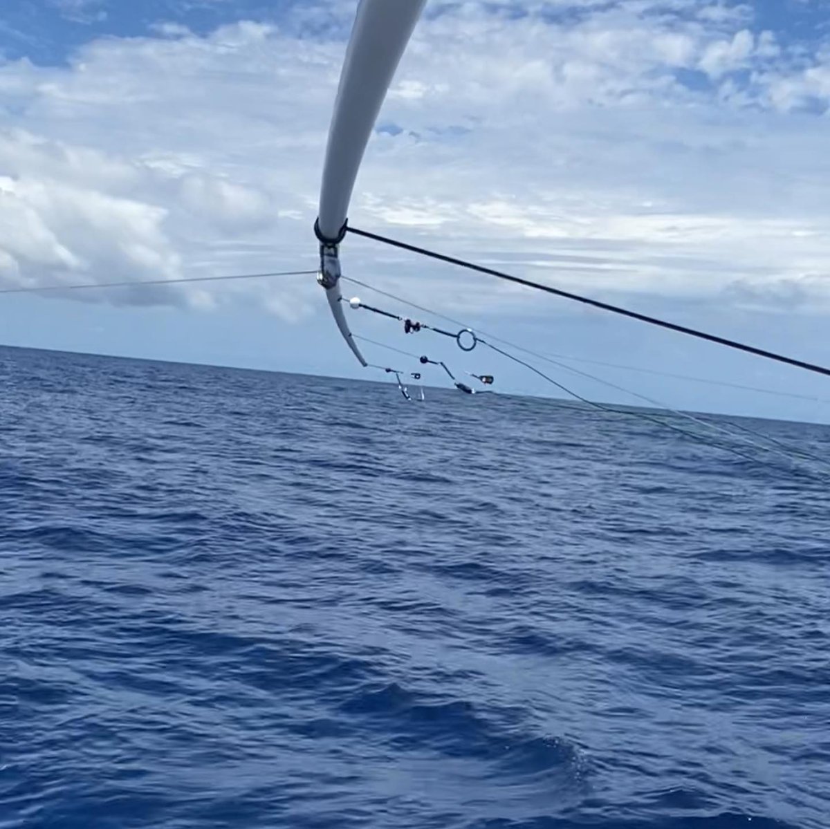 taco_marine's tweet photo. Dredge test success! Excessive Risk Fishing Team sent us these great photos of the GS-390 Outrigger Bases with Marsh Tacky poles in action pulling a dredge.💪 #TrollTheEdge #fishTACO #GS390 #dredge #xcessiveriskfishing #marshtackycarbon https://t.co/8Vf5u7F9WB