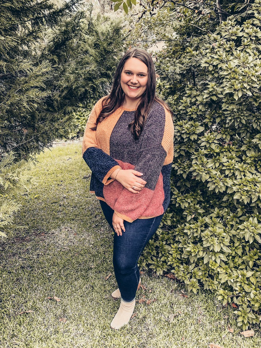 sauphimu's tweet photo. Big congratulations to two of our girls for being accepted into nursing school today!!! 💖 https://t.co/TLuCmh21Yv