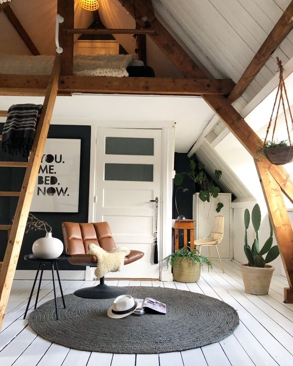 DesignsAnaMaria's tweet image. What a fun space! Loving the ladder that leads to the cozy bed 😍
📷: @iamfy