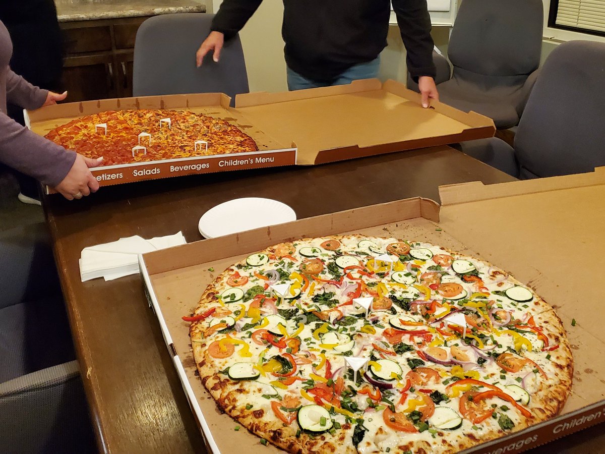 KellyHumphrey2's tweet photo. The @ElectionPizza is here! #Election2020 https://t.co/slmEtqMHid