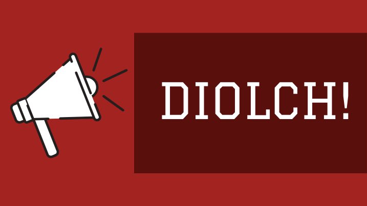 Diolch, <a href="/BangorUcu/">Bangor UCU</a>! 💜

Mae dros 1️⃣,0️⃣0️⃣0️⃣ o fyfyrwyr a chyn-fyfyrwyr bellach wedi arwyddo ein deisebau. 

Rydym yn parhau i ddweud ein dweud. Mae ein gwaith ymhell o orffen. 

Ymunwch ⬇️
Myfyrwyr: bit.ly/31SOPQF 
Cefnogwyr/cyn-fyfyrwyr: chng.it/y4H4grsf
