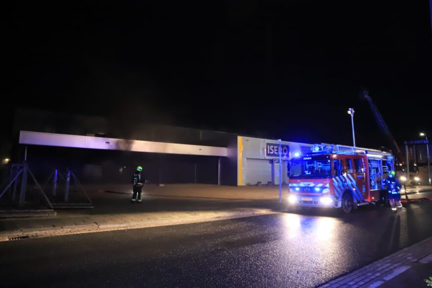 Grote brand in ijzerwarenzaak in Gouda -..