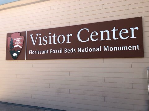 PeakBaggerQ's tweet photo. Needed a break from the noise today — Tracy Hill, high point of the #FlorissantFossilBeds National Monument. Checked out the petrified redwood tree stumps. #PeakBagging #HighPointing @FlorissantNPS https://t.co/1pg0ub9Hnb