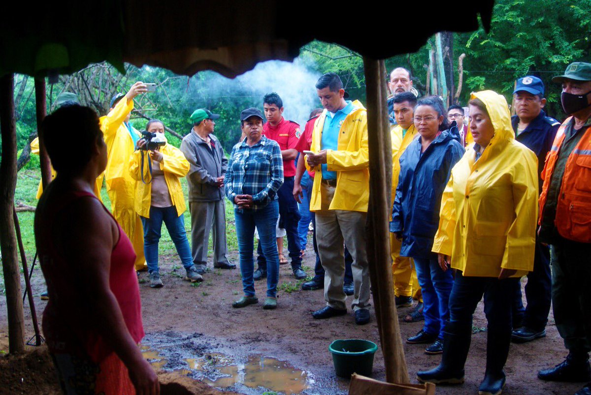 👉 #Masaya// COMUPRED de Masaya realizó visita a puntos críticos y revisión de planes de mitigación y prevención ante fenómenos meteorológicos, con el objetivo de brindar una repuesta rápida y oportuna a las familias del Departamento de Masaya.

#HuracanEta #Nicaragua #Alerta