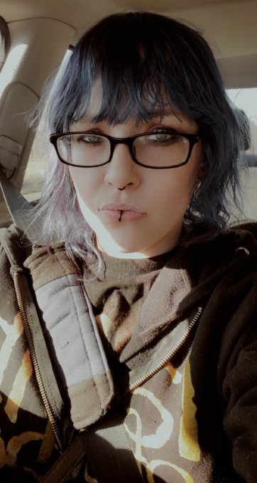 Why can't life be easier? #anxiety #depression #Bipolar https://t.co/GMhZNkR9XD<a href="/tag/anxiety"class="tags">#anxiety</a><a href="/tag/depression"class="tags">#depression</a><a href="/tag/bipolar"class="tags"><span>#bipolar</span></a>