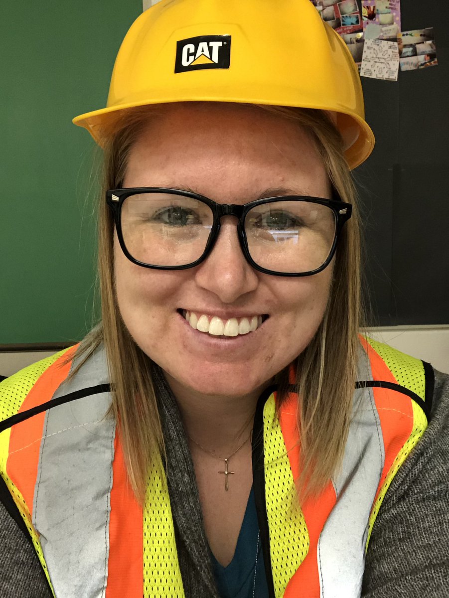 CBurkhardtOCSB's tweet photo. Working hard or hardly working! It’s always so exciting when my virtual students play dress up with me🙏🏻 Even a grandmother got in the hard hat spirit!👷🏼♀️👷🏽👷🏾♂️ #ocsbCareerWeek #SkilledTrades #ConstructYourFuture @MrsTKroeger https://t.co/qxz8Pz35dJ