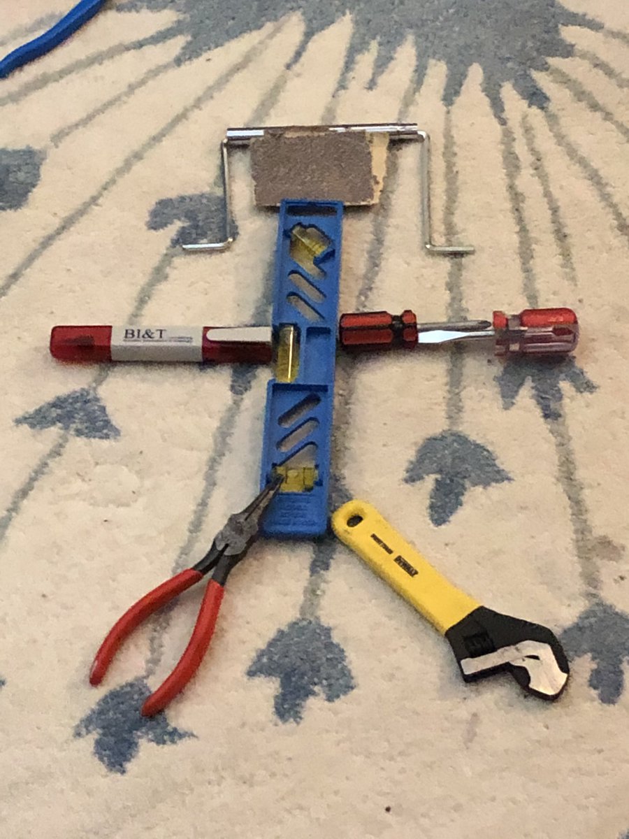 michelledyro's tweet photo. #tools https://t.co/FMtOc0WiLZ