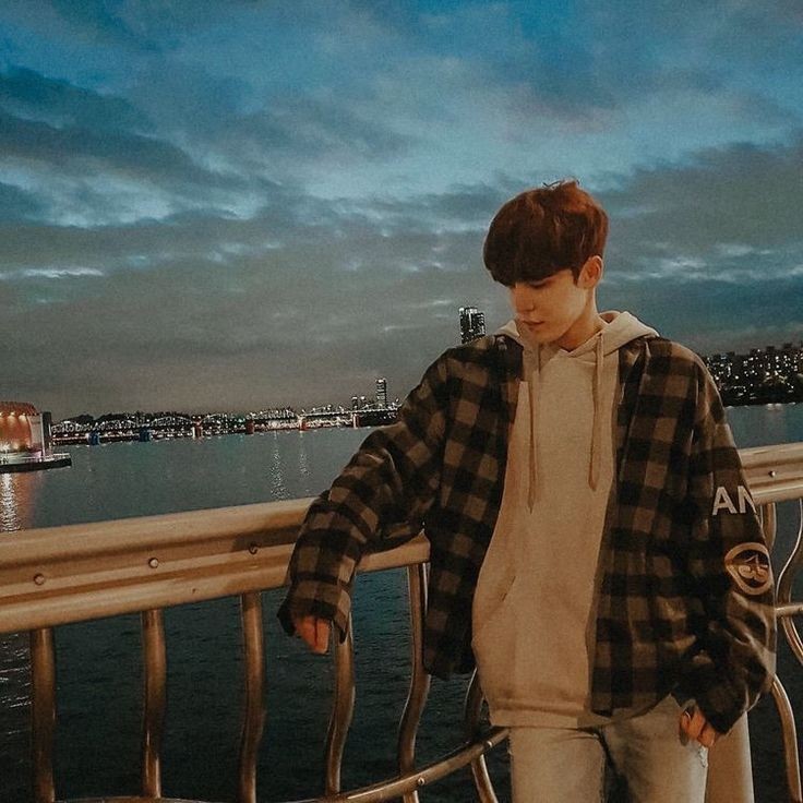 Boa noite atiny , o ateez está descansando eu espero que vocês estejam também! Essas fotos ficaram boas? Espero que sim, bom não se esqueçam de se alimentar de beber água yunho ama vocês! Quando voltarmos das férias , ateez vai voltar com tudo!!!!!!! 

#YUNHO <a href="/HV_ENT/">Heaven Entertainment HIATUS</a>