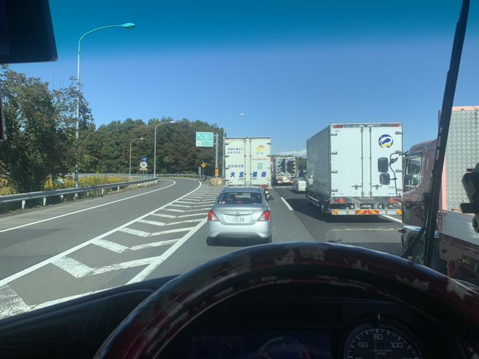 事故 圏央道 外回りの鶴ヶ島ic 鶴ヶ島jct間で事故 車3台事故って渋滞 現地の画像や動画まとめ まとめダネ
