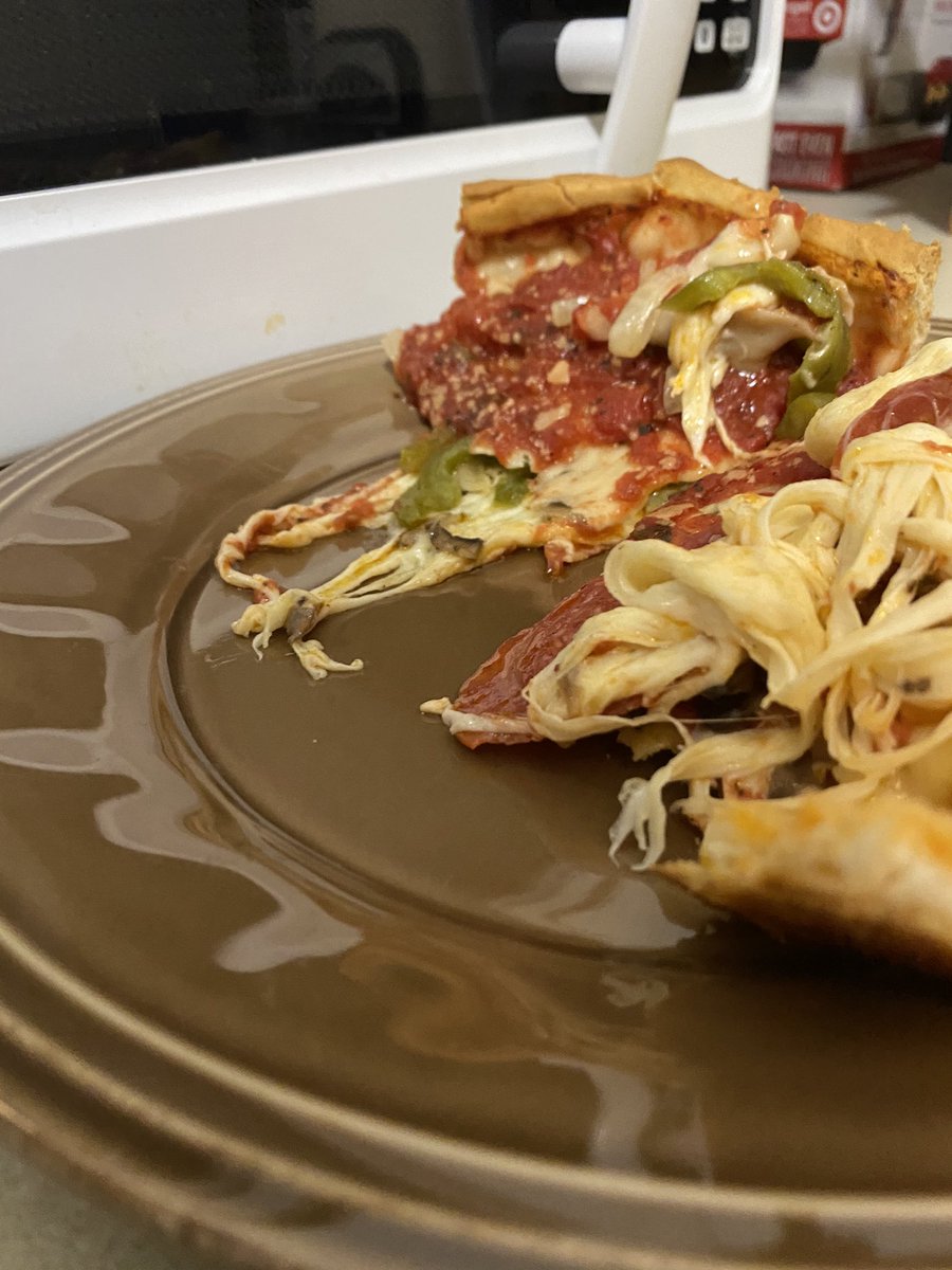 Even working from home I had to ensure I had <a href="/ElectionPizza/">Election Pizza</a>. Merrillville bureau spoiled by Giordano’s. #Election2020 #ElectionPizza #PartyLikeAJournalist <a href="/OHnewsroom/">Overheard in the Newsroom</a>