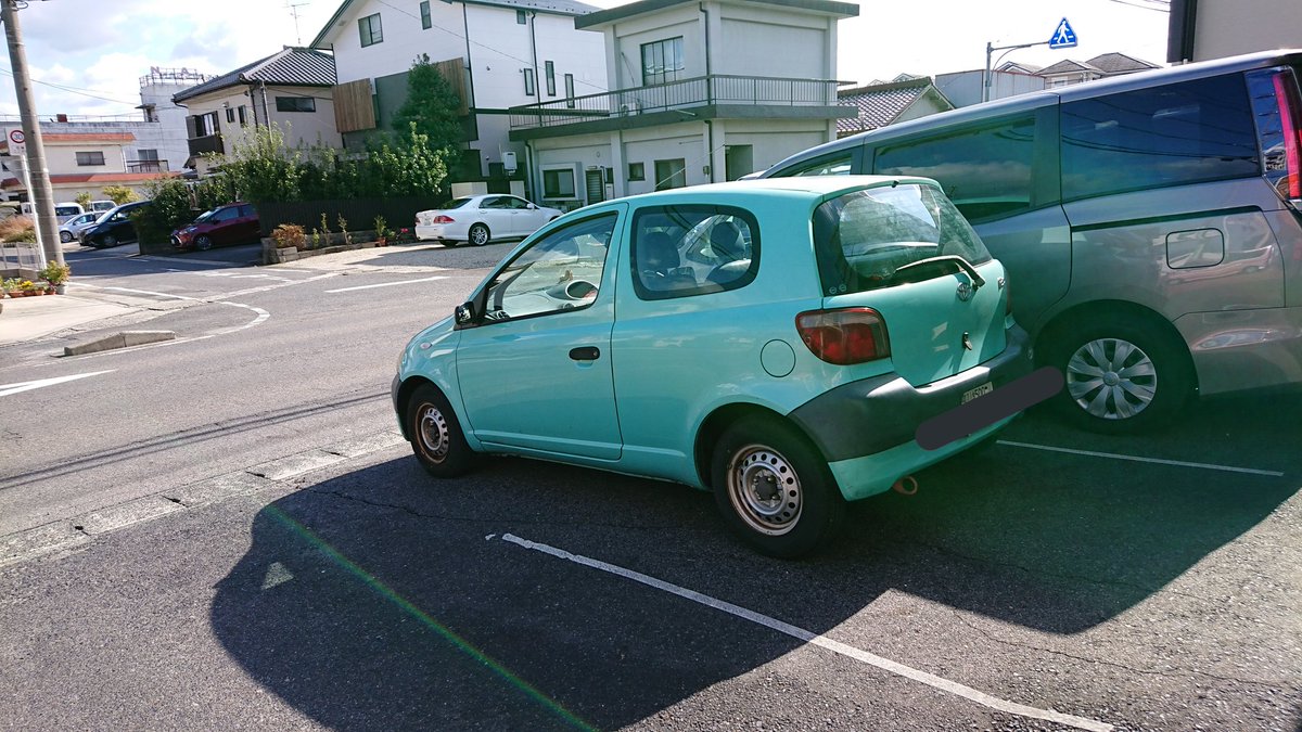 バンノ お婆ちゃんが初期型ヴィッツのカップカー乗ってた 生き残ってるもんやな