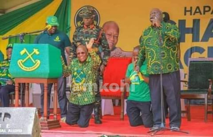 kigogo2014's tweet photo. Jipangeni yaani watu wa uchumi wa kati !!! https://t.co/3i6lqepJYm
