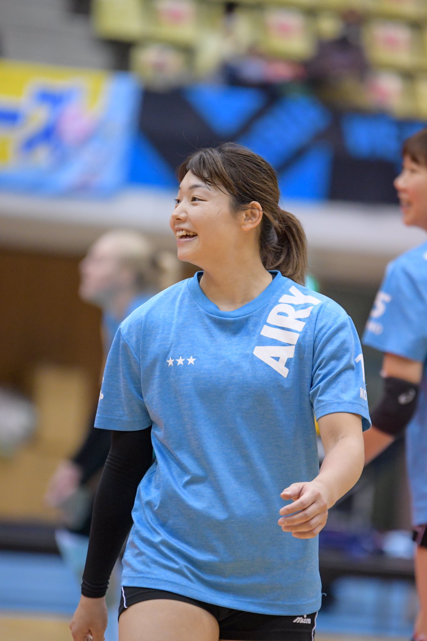井上琴絵選手直筆サイン入りレプリカユニフォーム