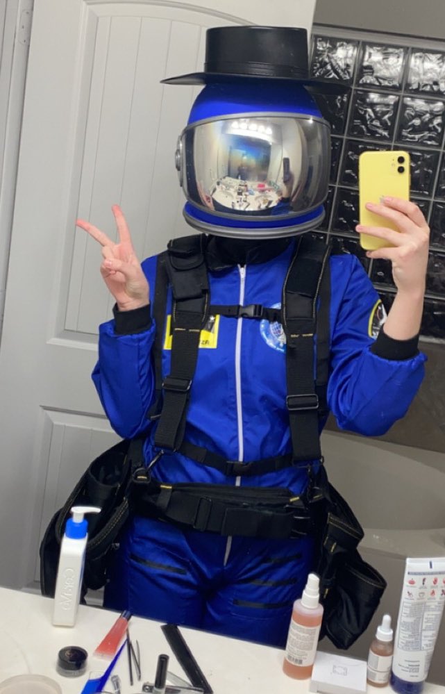 LittleSpoonz CEO of Kissing Dads on Twitter: "Felt cute might delete