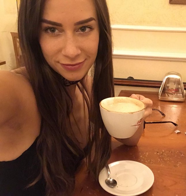 I have porn stories ranging from my first anal to a very racist leading lady to experiences at award<a href="/tag/cassass"class="tags"><span>#cassass</span></a><a href="/tag/kleinoholics"class="tags"><span>#kleinoholics</span></a>