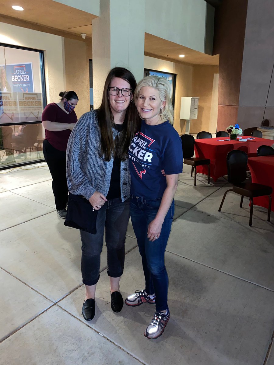 VoteAprilBecker's tweet photo. My support team! Thank you to all my amazing volunteers. #ThankYou #VoteAprilBecker #Becker4Nevada https://t.co/nHD7h3OGIw