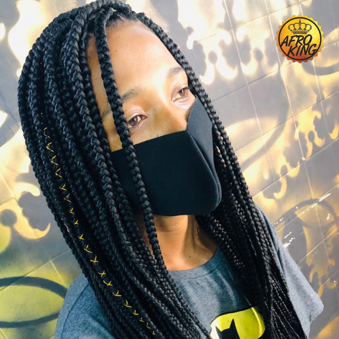 Studio Afro King on X: 😍 Box braids ponta fina @studioafroking Trancista:  @guina_nitrep . . . . . #trançasboxbraids #trançasbox #cabelocrespo #cabelo  #afrohair #sorocaba #afroking #sorocaba #saopaulo   / X