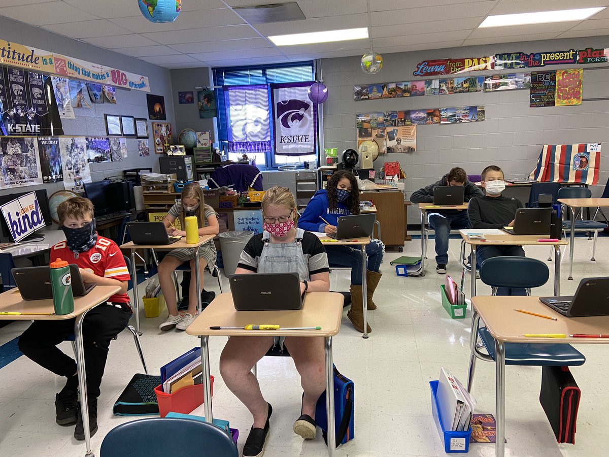 SandyGurss's tweet photo. Responsible citizens in the making! 6th graders practiced exercising their civic right of voting today. First there was researching and comparing candidates; then it was voting time. Tomorrow we’ll compare our presidential election results to our nation’s.  #PRMSRams @USD449 https://t.co/nMmHR87wIc