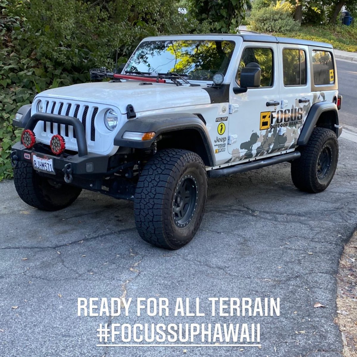 FocusSUPHawaii's tweet photo. This beast is ready for the road to lead it to the sand!
Have a stoke weekend!

#stokeadventures #readyfortheweekend #focussuphawaii #focussuprussia #focussupisrael #watertime💦 #suppaddle #sup_california #bringthesnacks #happyweekend💕 #summerisneverover https://t.co/QhWachTraM