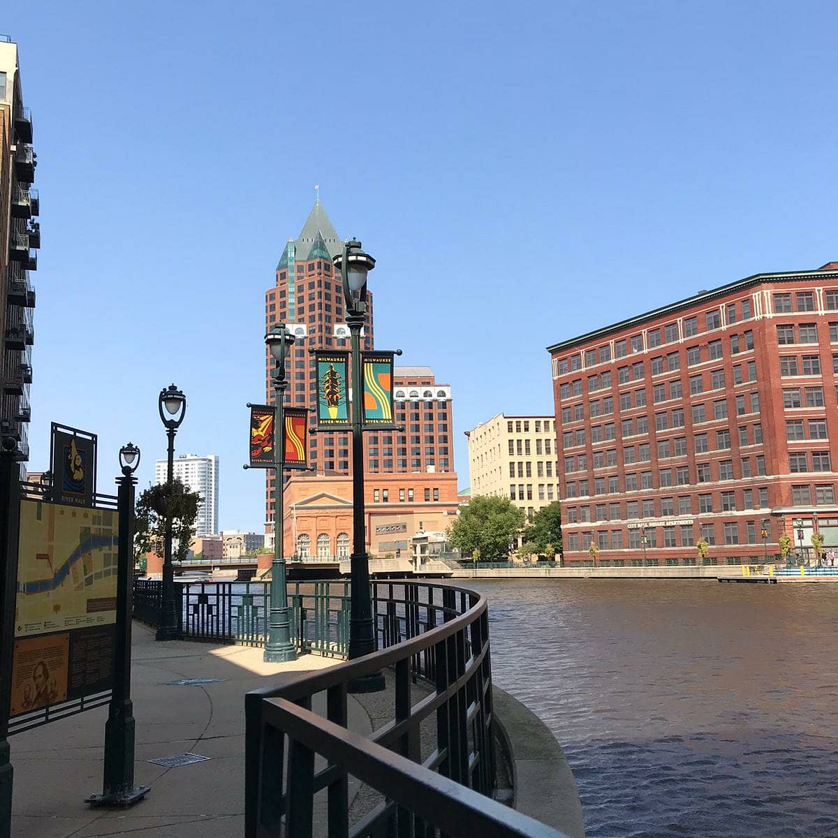 UAntwerpen FBE tweet media