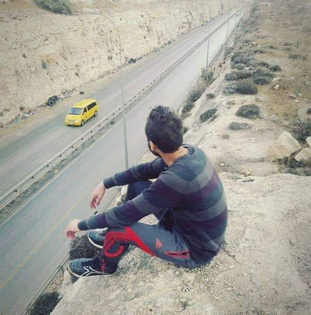 Ruthanasia's tweet photo. Fundraiser by Simone Bacchini : Help Karim to study in Ireland https://t.co/yvpF2FWzd4 Young man in #Gaza's dream of moving to #Dublin to study and escape 'suppressors' #HelpKarim #Donate @Atlas_Dublin https://t.co/CyGez8hHCM