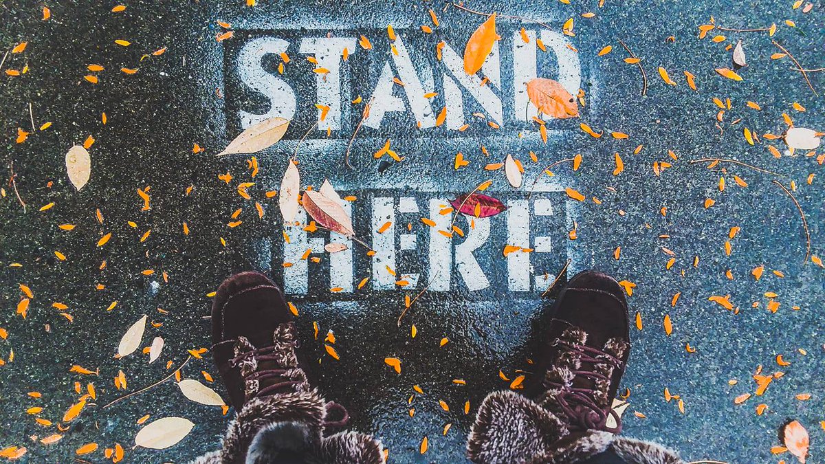 journalismgoals's tweet photo. Okay, but 'these boots were made for walkin' 😂☔👢 #fall #photography #nature #beauty #colors #idahome #walk #afternoon #trees #rain #clouds #orange #leaves #college #campus #brick #housing #sidewalk #wind #yellow #maple #aesthetic #quote #standhere #paint #boots #rain #furry https://t.co/q7HhWM5fNQ