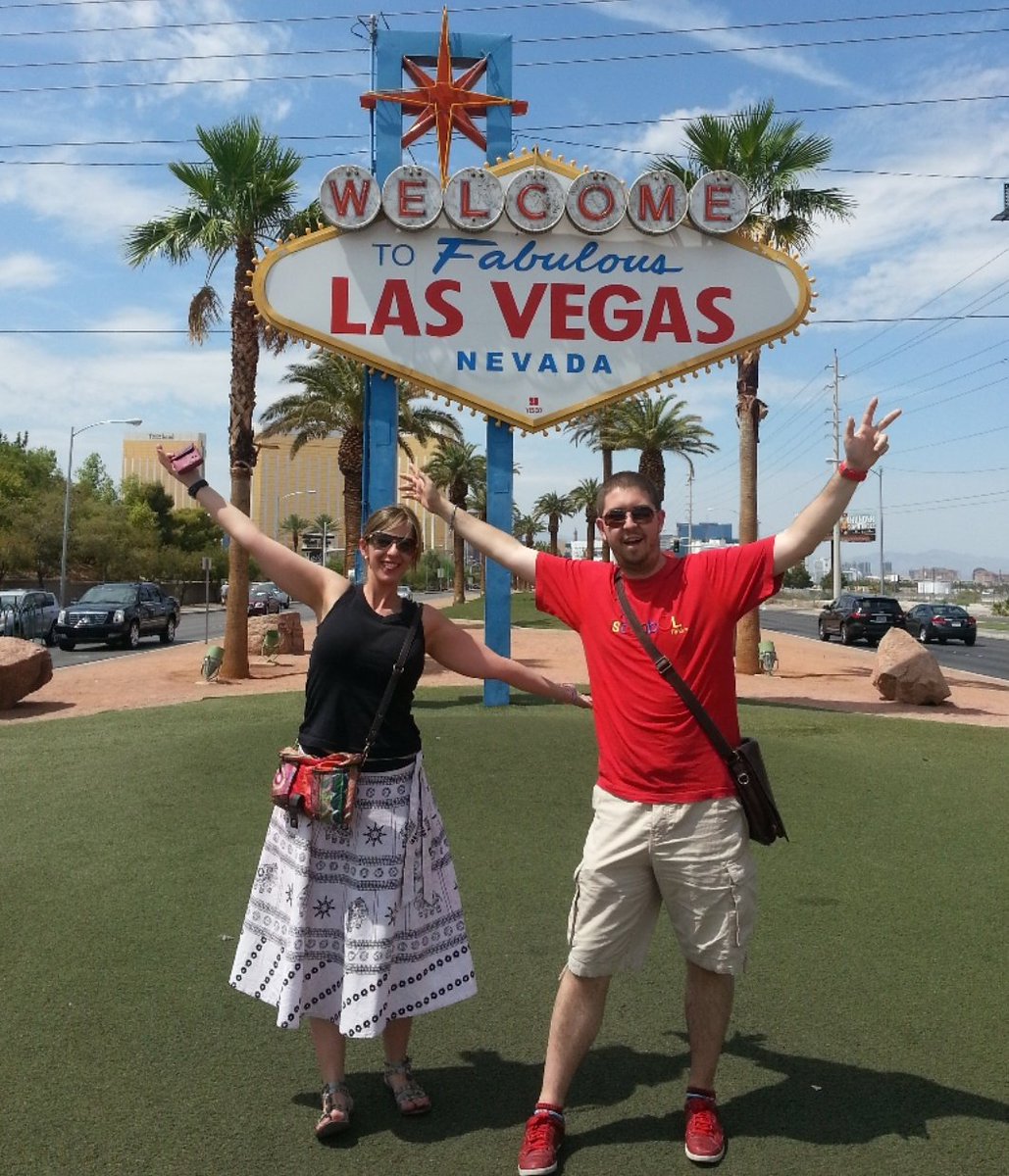 En esta casa hoy estamos de aniversario.
Veinte años ya riendo juntos. Y lo que nos queda...