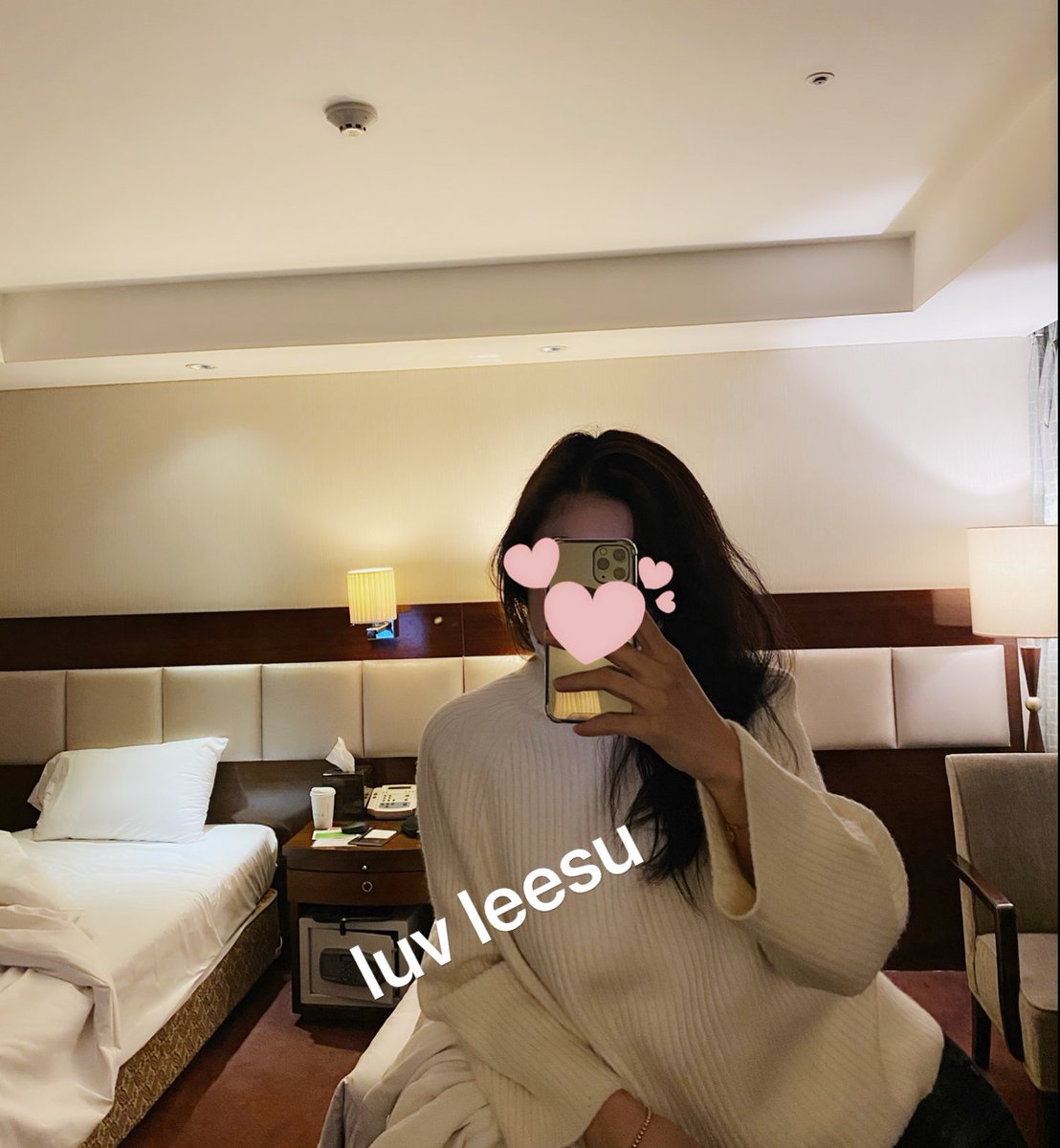 넘 추워~
목티가 이쁜 이수♡
#매일매일 #호탕하게 #놀고시프다
#즈질체력 #사진은재활용