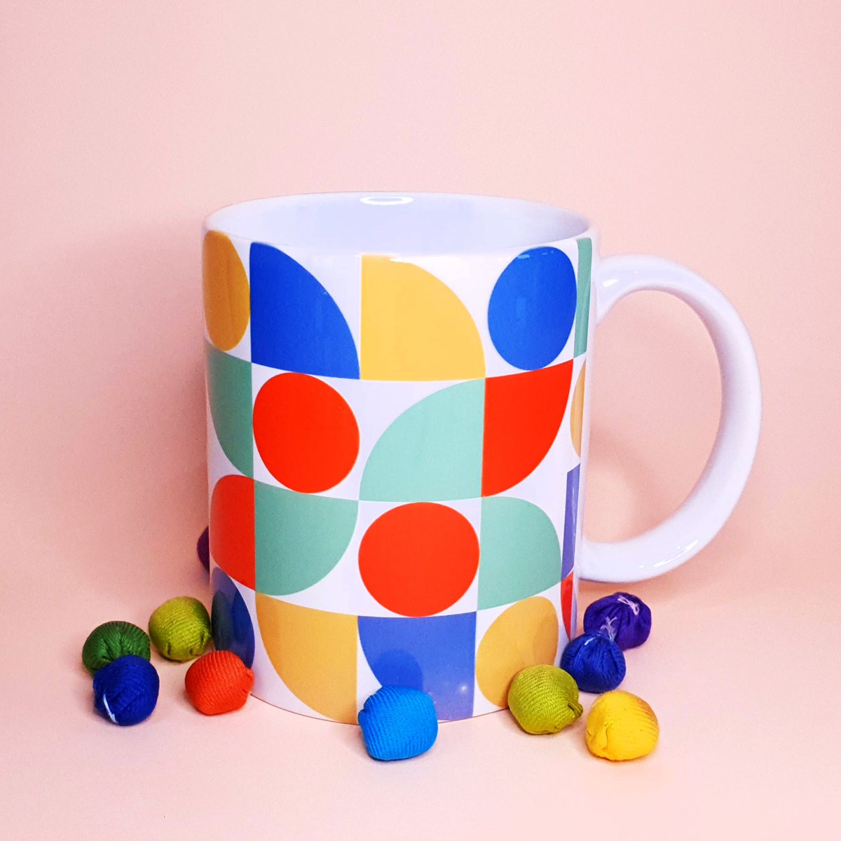 soulfulpatterns's tweet photo. BACK IN STOCK!

Geometric Bauhaus Ceramic Mug

Shop now at https://t.co/eddHOzhK43
✓ Free Shipping on all orders
✓ No Minimum Order Value
✓ Secure Payments

#soulfulpatterns https://t.co/MLWkLtmMnU