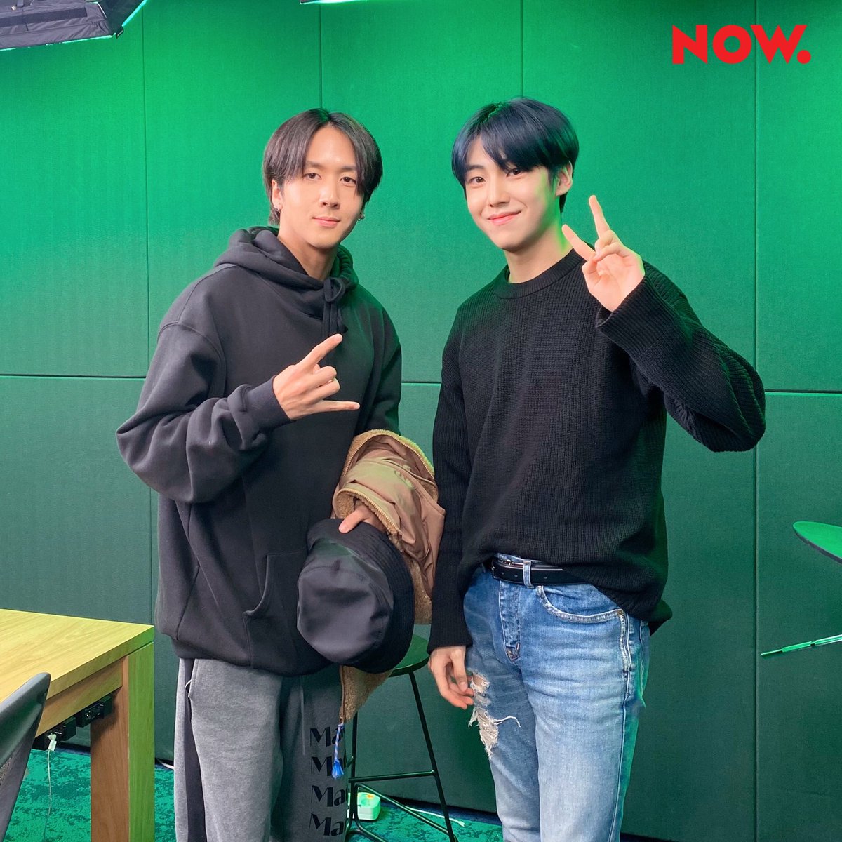 네이버 엔터 tweet media