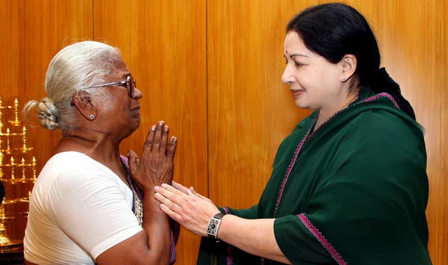 sribalantk's tweet photo. நடப்பது அம்மாவின் ஆட்சி என்று சொல்லிக்கொள்ளும் நீங்கள் எழுவர் விடுதலைக்காக அம்மா காட்டிய முனைப்பை அம்மாவின் வாக்குறுதியை நிறைவேற்றுங்கள்..

@CMOTamilNadu 
@ArputhamAmmal 
#TNCM_ReleasePerarivalan https://t.co/vWOZhuwJx4