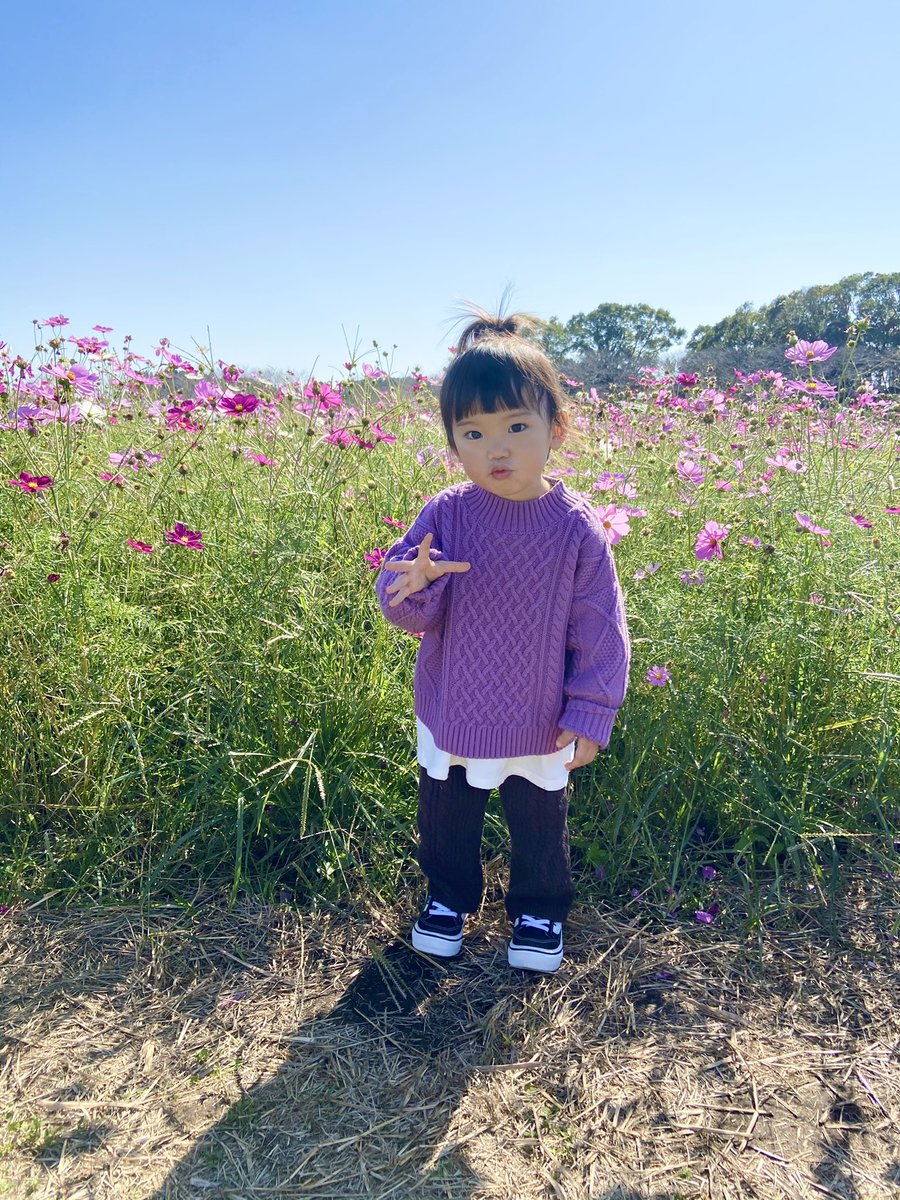 K_pyon2828's tweet photo. ももに貰ったニット〜🤍💜 https://t.co/VEvYOEB9b5