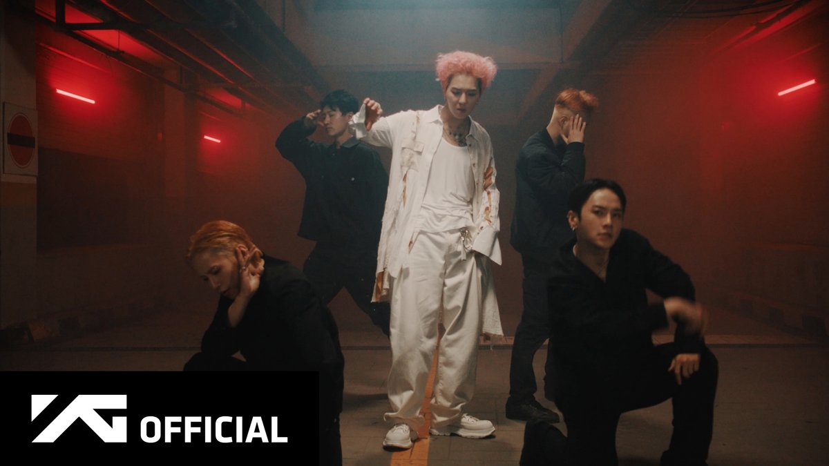 yg_winnercity's tweet photo. [👣TAKE👣] '도망가 (Run away)’ SPECIAL PERFORMANCE VIDEO
⠀
▶️ Now On YOUTUBE
https://t.co/Amir0e4ScT
⠀
#MINO #송민호 #도망가 #Runaway #MINO_TAKE #2ndFULLALBUM #TAKE #MINO_Runaway  #Runaway_Performance #WINNER #위너 #YG https://t.co/lBIzME1Pg7