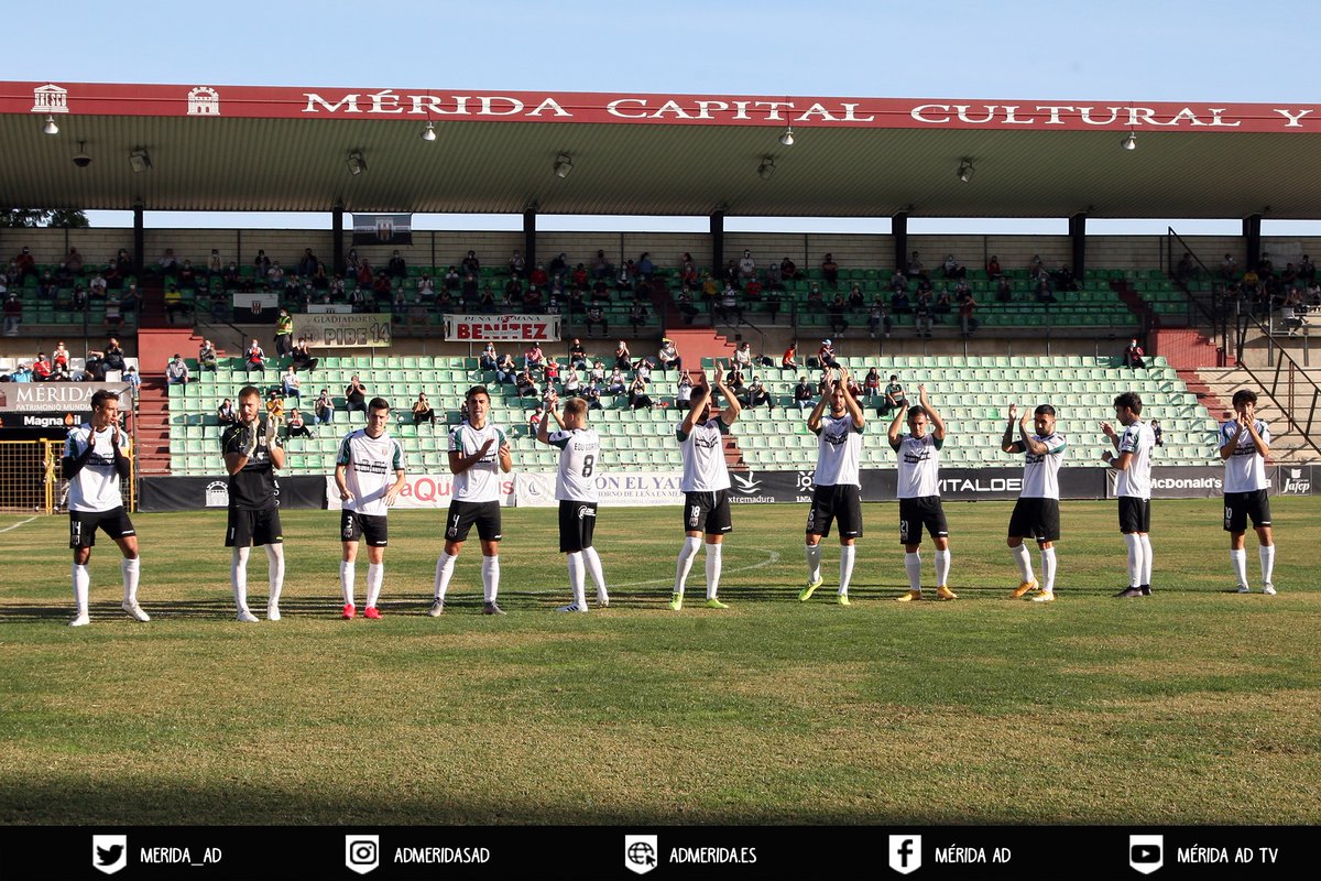 ¡Buenos días romanos! 👋🏽

🏋🏾‍♂️ Nuevo entrenamiento del equipo para preparar el partido del domingo 

#FelizMiércoles