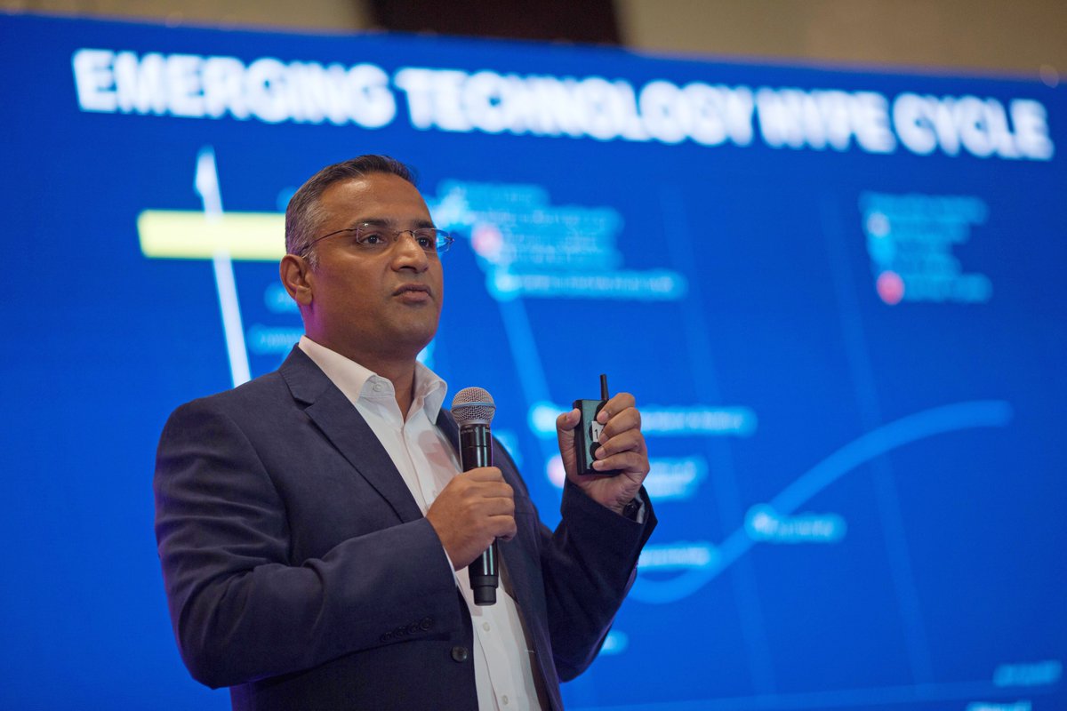 Finterra2u's tweet photo. Throwback photos from World Blockchain Summit #WBS, held in Moscow, Russia back in April 2018. Organized by Trescon, Founder of #Finterra, Hamid Rashid was invited to deliver a keynote address on the Finterra Project.

#SocialSolutionforBlockchain #Technology #Fintech #Blockchain https://t.co/pn9P3vaE4E