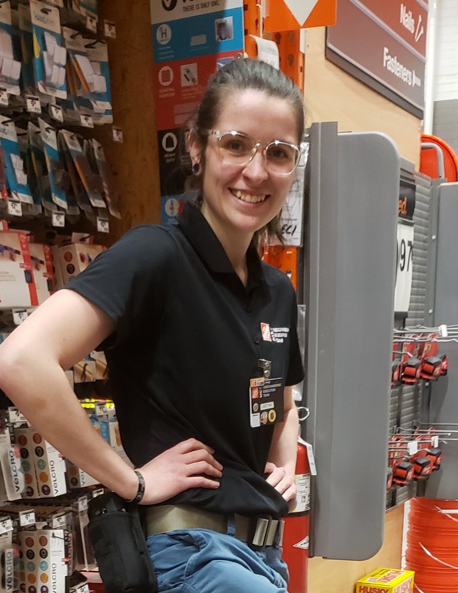 US Army to MET Supervisor. Then and now. 2014-2020. Taking the passion from one and applying it to the other! 
#HomeDepotVeterans #VeteransDay <a href="/RoWilliams1/">Rocky Williams</a> <a href="/DEM33RGP/">Ron Gomes-Petrach</a> @XKerrigan