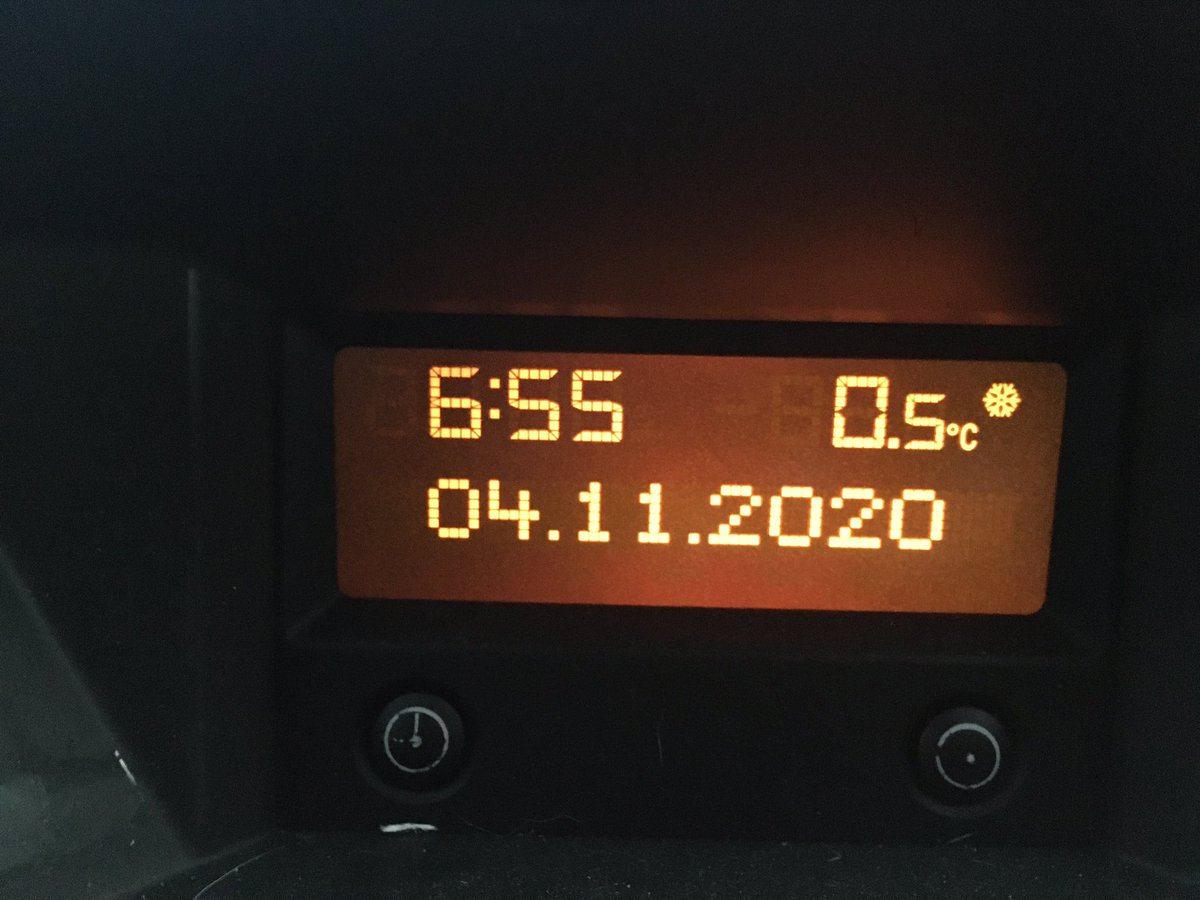 shaung1986's tweet photo. @JoRussell_FM leicester - countesthorpe. Been on road since 3 am 5:30 was -1 https://t.co/eVw9gfA2lQ