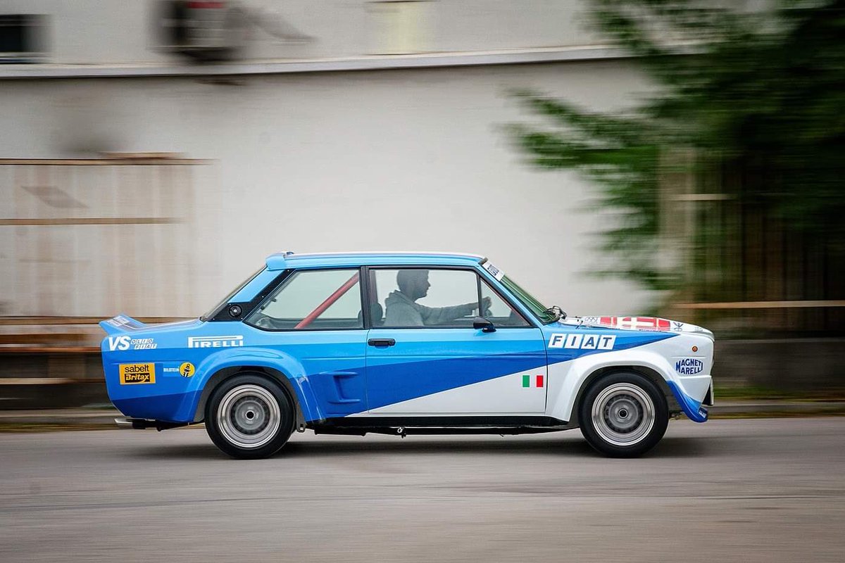 abarthreplica's tweet photo. Fast forrward! :) Fiat 131 Abarth Gr.4 replica by @abarthreplica #fiat #abarth #fiatrally #fiatracing #abarthracing #fiat131 #fiat131rally https://t.co/snEaZHAmpk