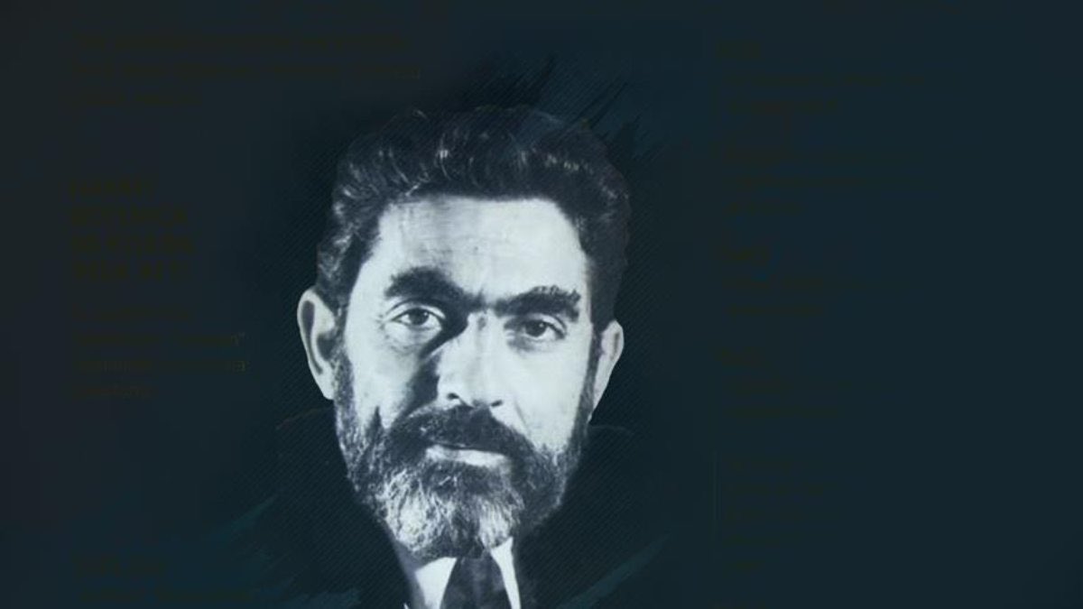 yas_gunlugu's tweet photo. Ben senin en çok gülüşünü sevdim.
Sevindiren,
İçimde umut çiçekleri açtıran.

#ÜmitYaşarOğuzcan’ı saygıyla anıyoruz. https://t.co/Wl5QA2mRb5