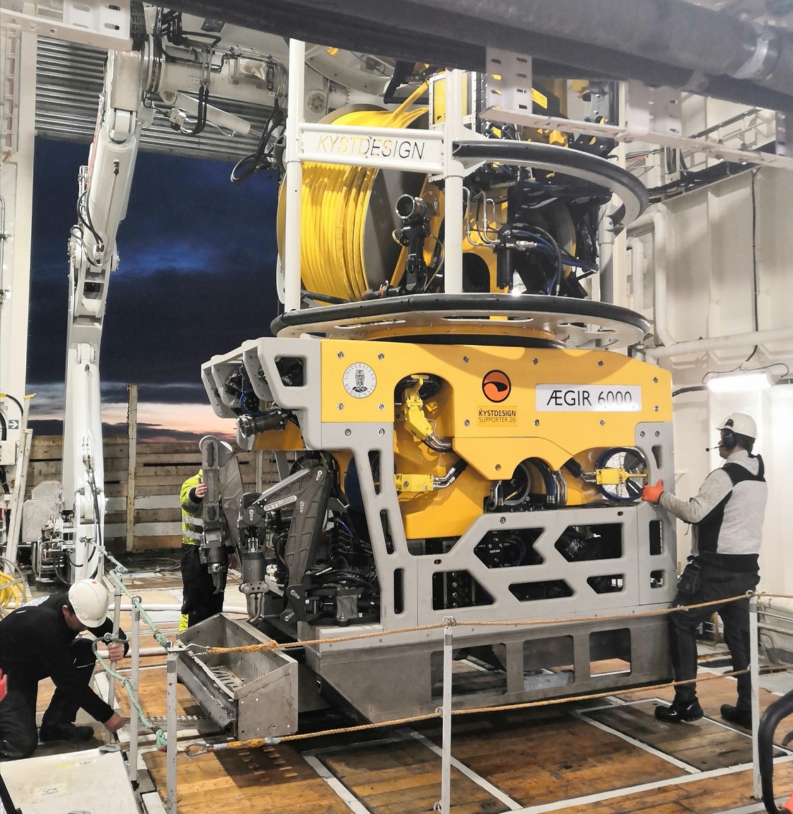 The AKMA Team is joining <a href="/CAGE_COE/">CAGE</a> expedition CAGE20-7 to test all the equipment before the AKMA expedition in 2021 🚢- CA #AKMAproject #WHOI #UiTromso
